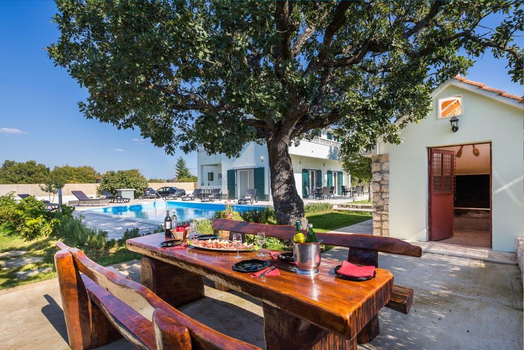 Villa Mery Šestanovac Eksteriør billede