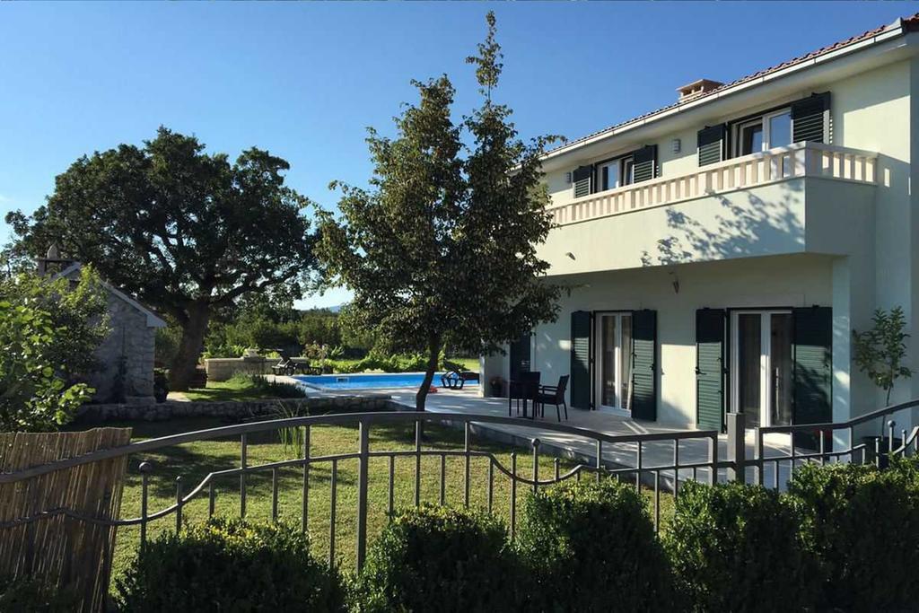 Villa Mery Šestanovac Eksteriør billede