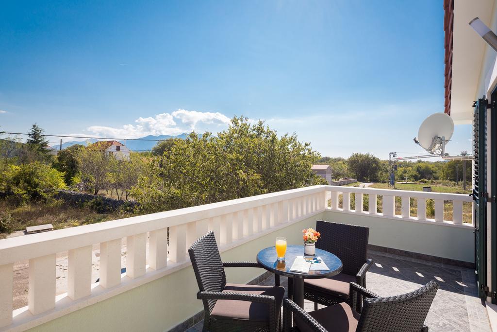 Villa Mery Šestanovac Eksteriør billede